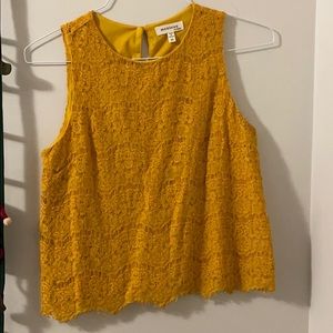 Monteau yellow lace tanktop